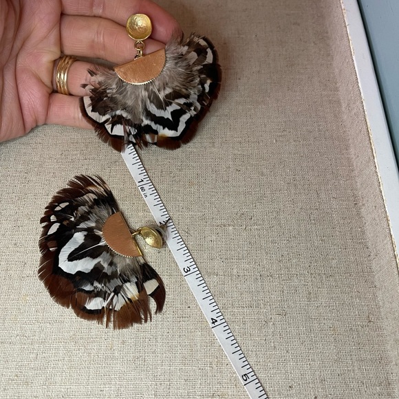 Feather earrings - Picture 2 of 2